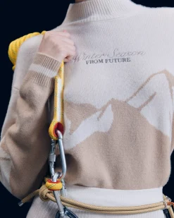 FROM FUTURE Pull Col Montant Beige Flash Sale