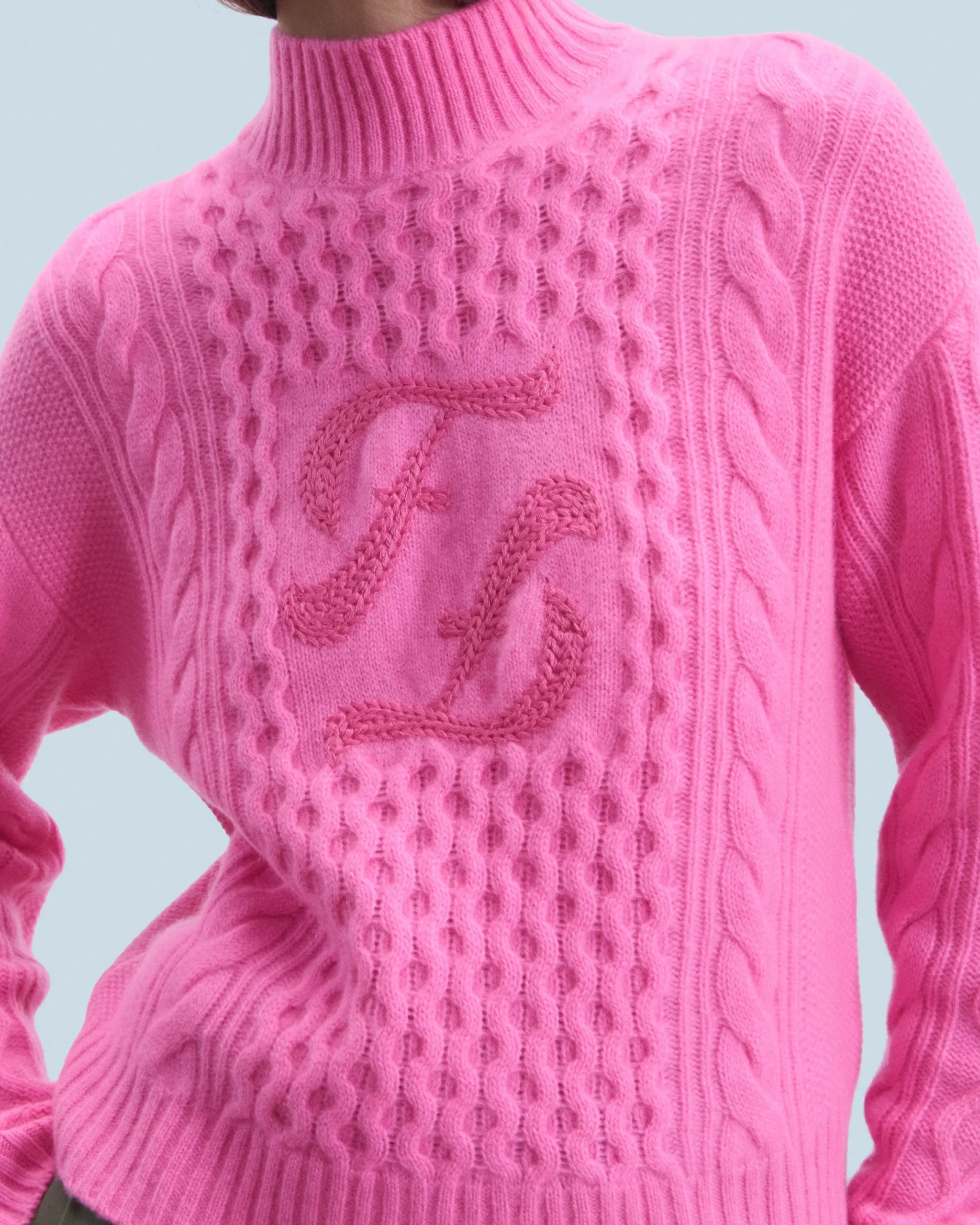 FROM FUTURE Pull Col Montant DreamyPink Clearance