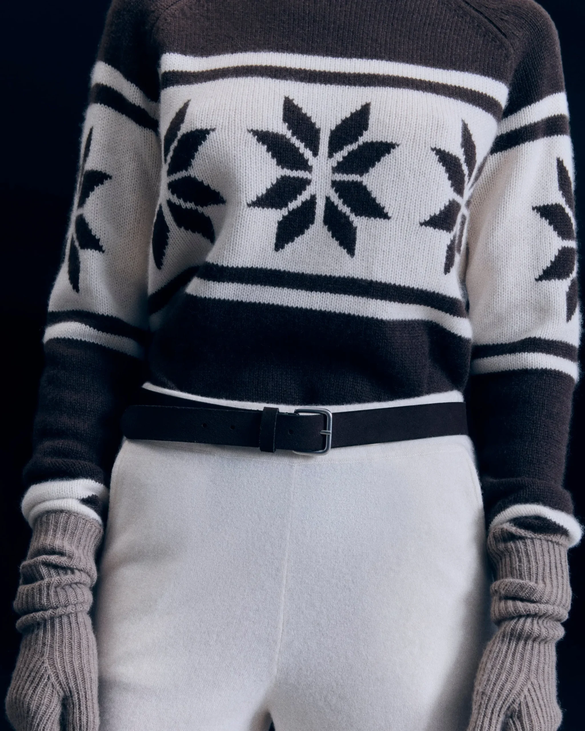 FROM FUTURE Pull Col Montant Flocons Chocolat Online