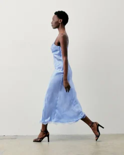 FROM FUTURE Robe Longue Bretelle Lila BabyBlue Best Sale