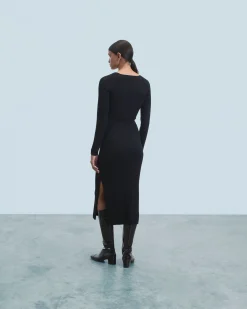 FROM FUTURE Robe Longue Manche Longue Decolleté Coeur Noir Store