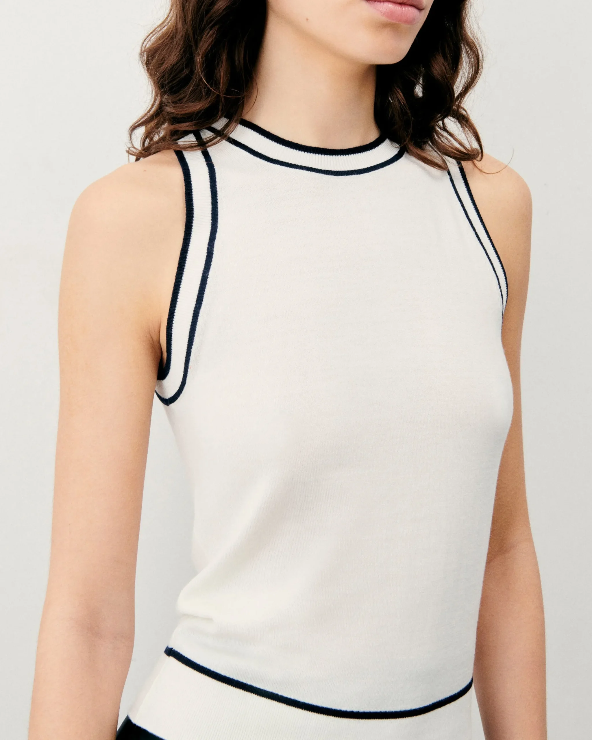 FROM FUTURE Top Bretelle Isa Ecru Flash Sale